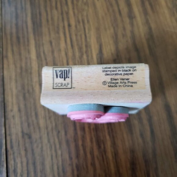 Vap Scrap Rubber Stamp 2'x2' Flip Flops - Picture 5 of 5